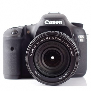 Canon EF-S 15-85mm F3.5-5.6 IS USM-1